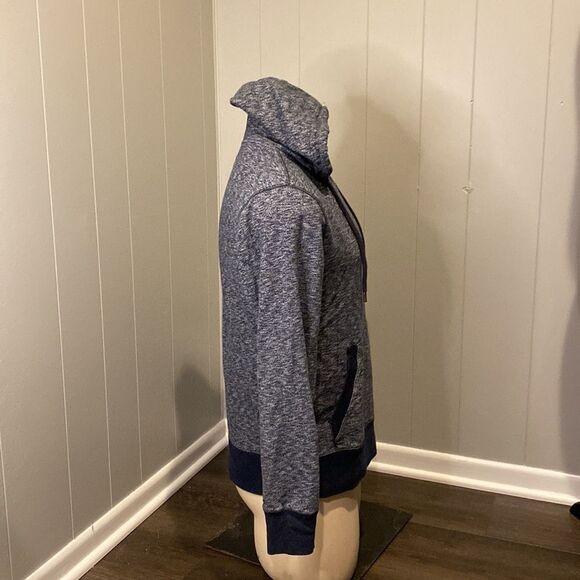 Gap Medium Hoodie Sweater Pockets Drawstring - Picture 3 of 6